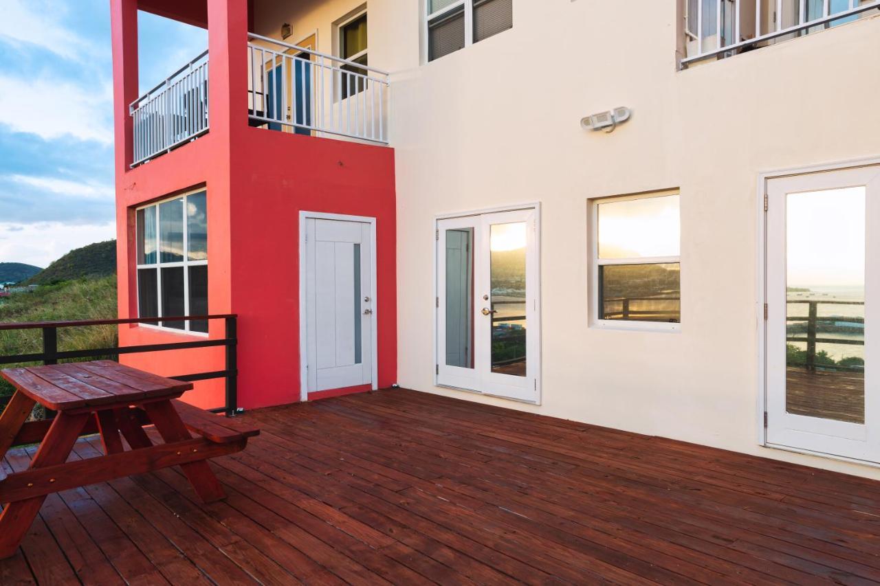 La Vue De Basseterre Apartments - Luxury In Bird Rock Eksteriør bilde